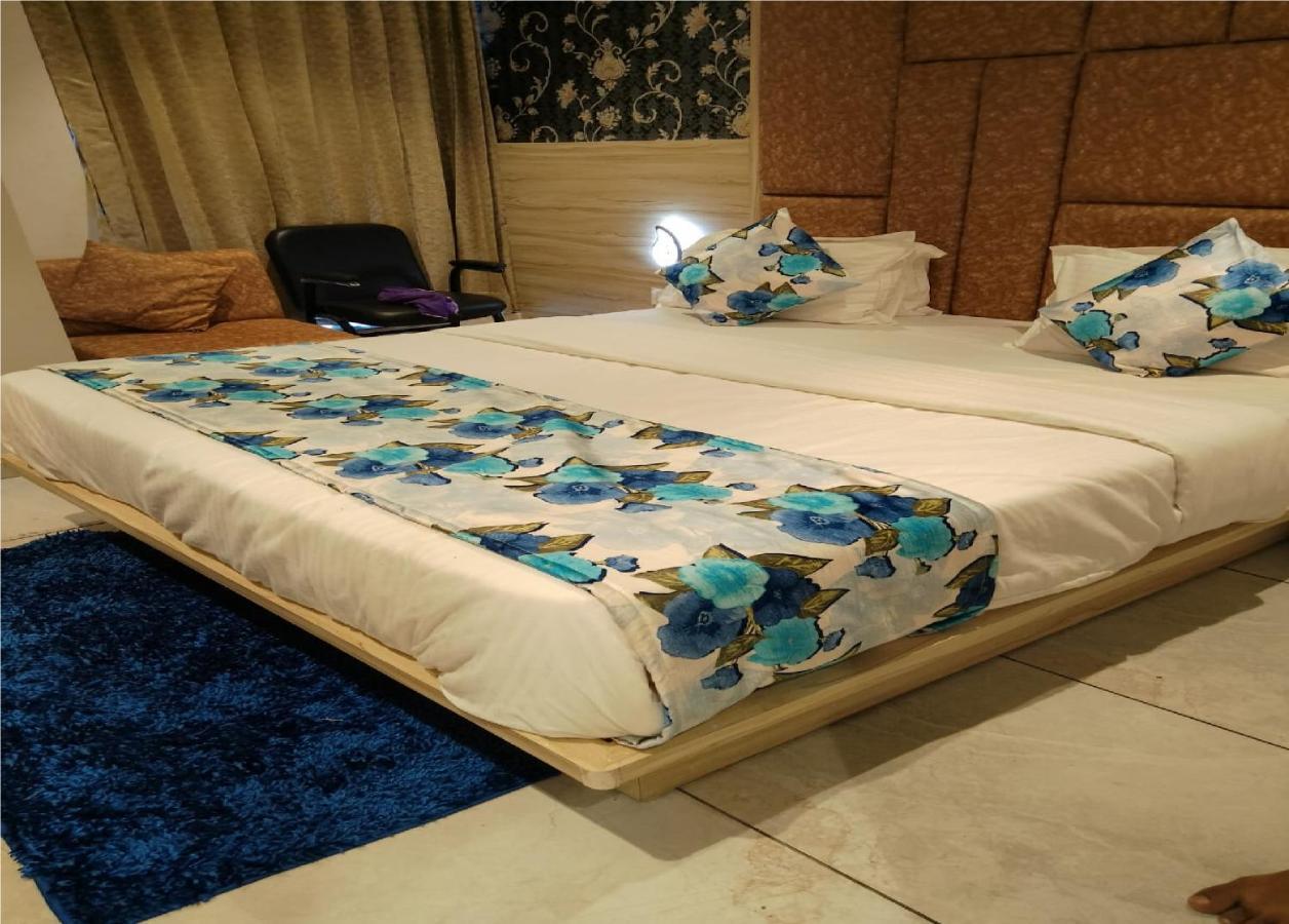 Hotel Lotus Villa Ahmedabad Luaran gambar